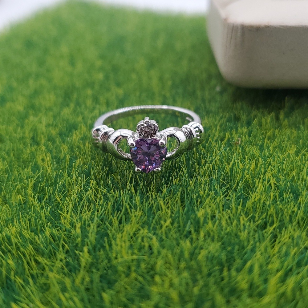 Genuine Crystal Silver Ring with Purple Heart R817 Size 8 - Picture 4 of 4